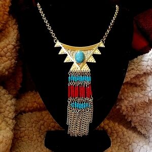 CLEARANCE 💖Beautiful Women's "Expression" Statement Necklace